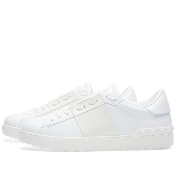 EUC Mens 8 Valentino Garavani Studded Open Low-Top Patent Leather Sneakers White - Picture 3 of 16